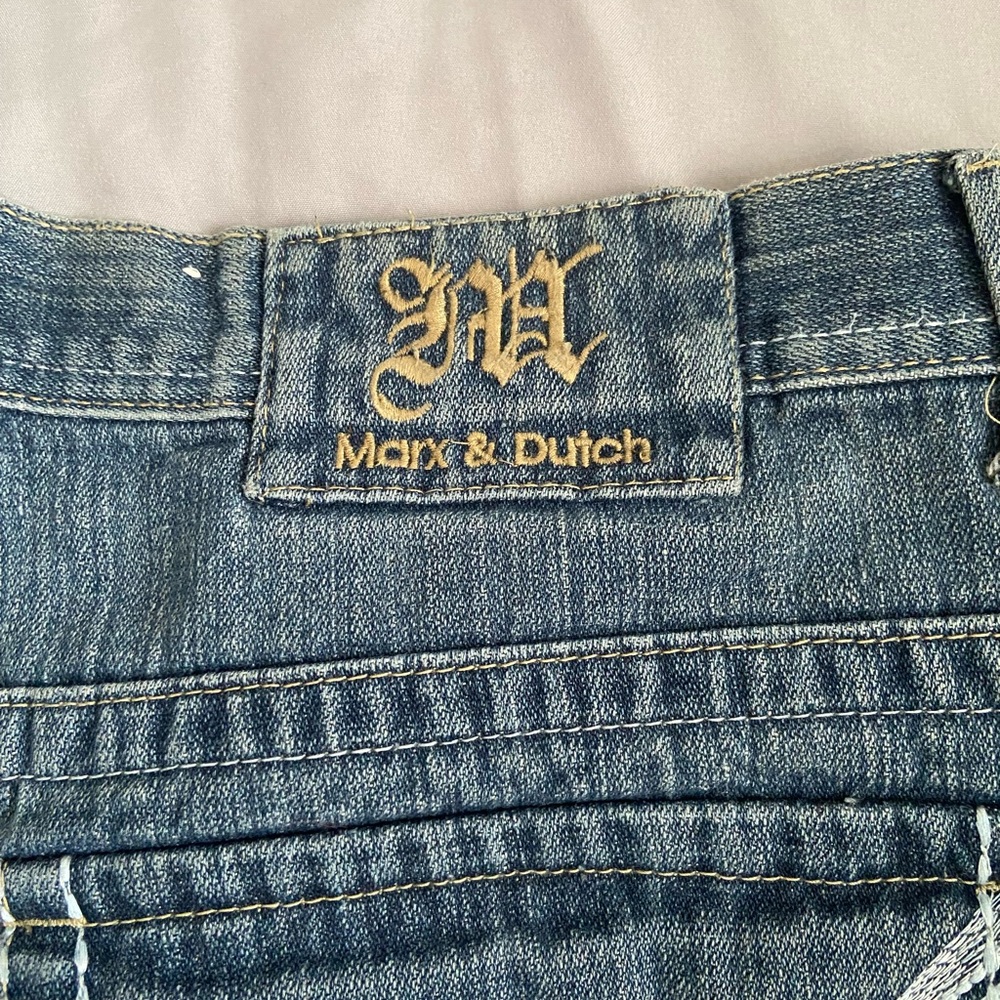 Jeans - Picture 6 of 8